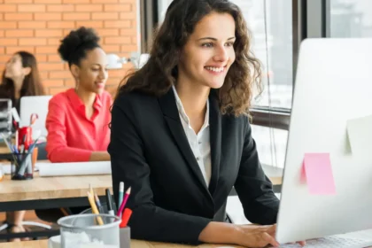 From Visitors to Leads: Creating Irresistible Offers for Your Landing Pages